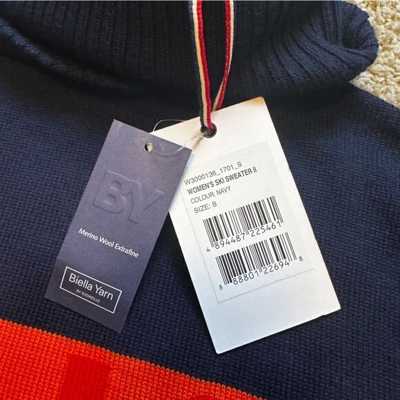 Perfect Moment Ski Merino Wool Sweater Mock Neck Base Layer Small NWT - Picture 2 of 5